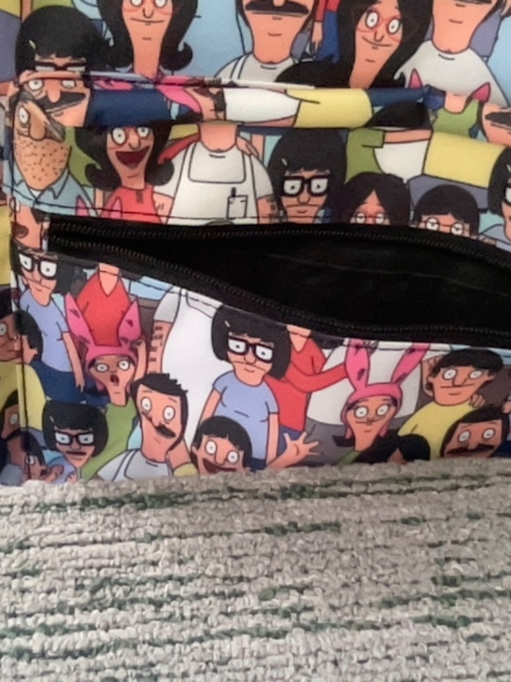 BOB'S BURGERS BACK PACK - Picture 4 of 8